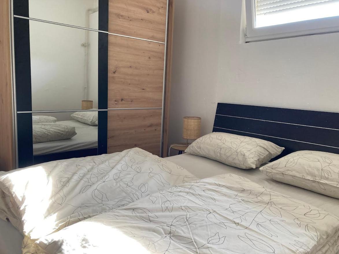 Penthouse Stan 80M2, Terasa 36M2, Garaza... Centar Banja Luke - Gradski Park Banja Luka Exterior foto
